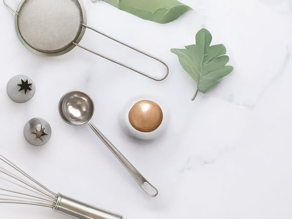 a set baking equipment 